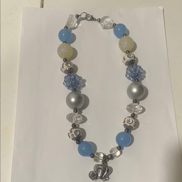 Handmade Jewelry - Elegant Blue and Silver Necklace with Textured Beads